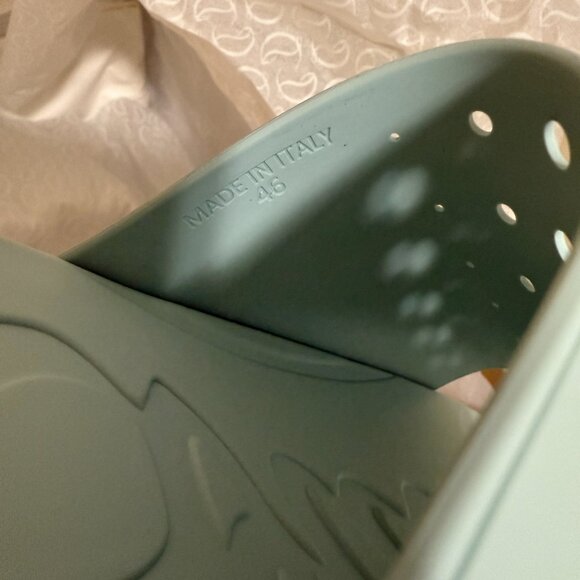 Christian Louboutin 1240945 Take It Easy Iceberg Blue Rubber Slide Sandal - Picture 12 of 15